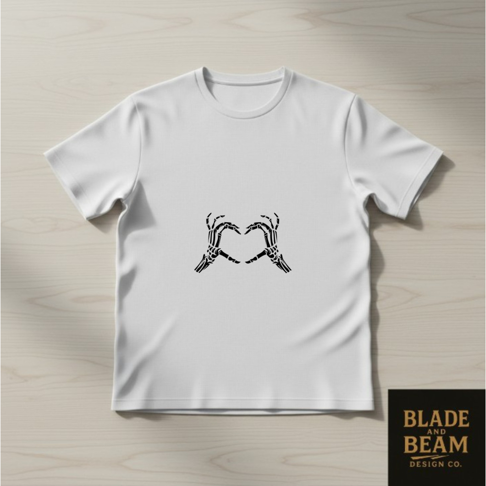 T-shirt bone heart